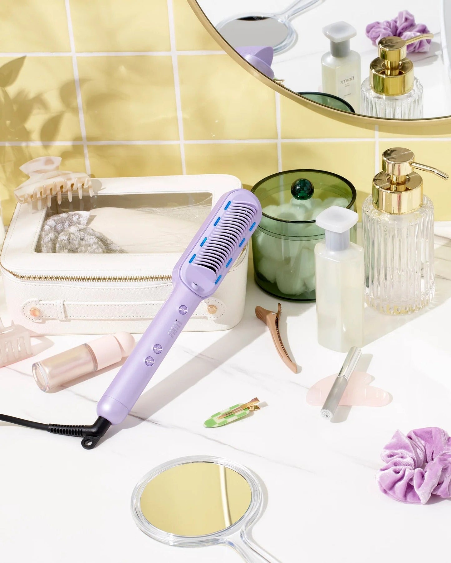 Sleek Sweep Ionic Straightener Brush
